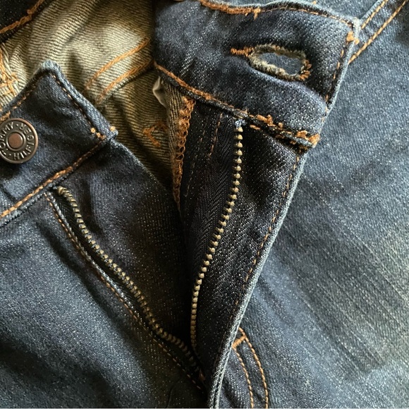 Tommy Hilfiger Boyfriend Jeans Stretch Cropped Dark Wash Blue Denim, Size 6 - Picture 4 of 10